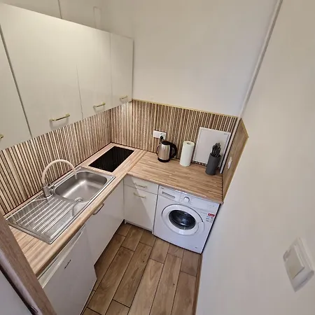 Pomorska 82 Centrum Netflix *