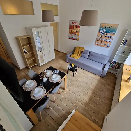 Pomorska 82 Centrum Netflix *