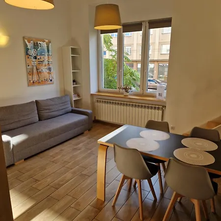 Pomorska 82 Centrum Netflix Lägenhet Łódź