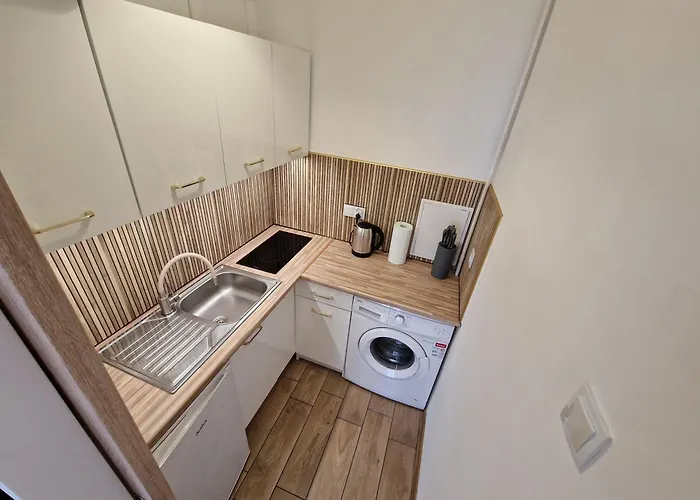 Pomorska 82 Centrum Netflix *