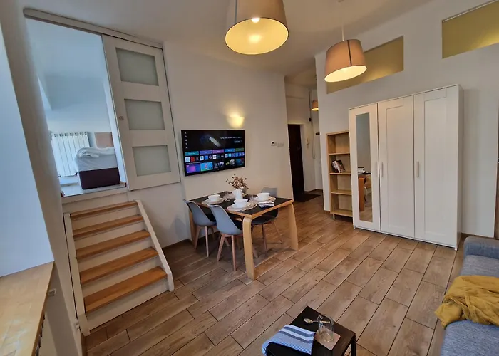 Pomorska 82 Centrum Netflix * Łódź